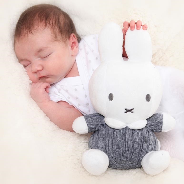 Miffy Tiamo 32 cm króliczek maskotka