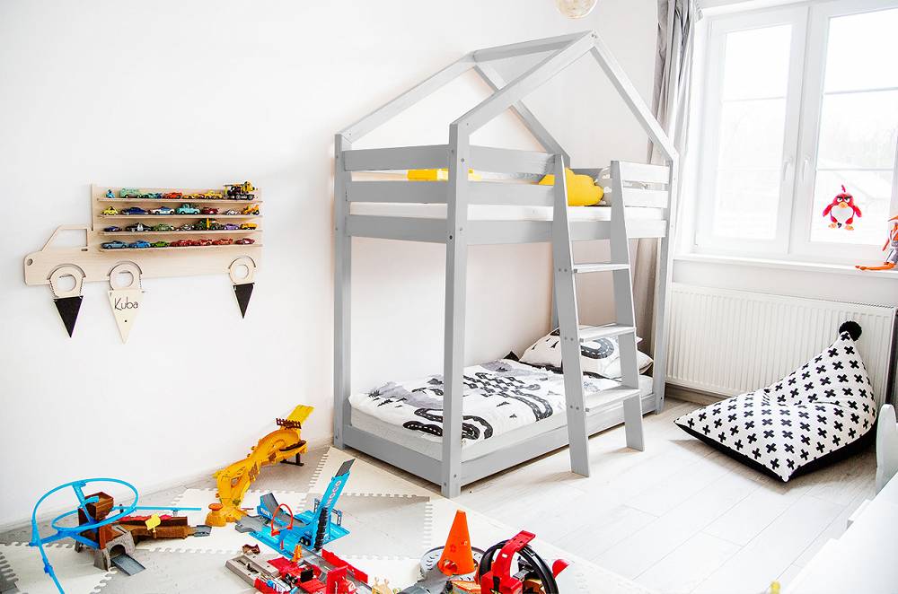 skandynawskie łóżko drewniane dla dzieci domek piętrowe JASNO SZARE CUDANKI